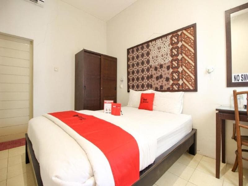 Reddoorz Syariah Near Wijilan Yogyakarta 3