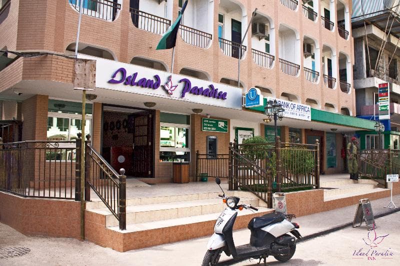 Island Paradise Inn main