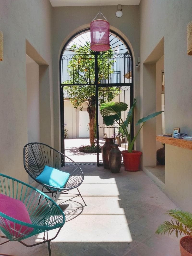 Hotel Mama Carlota 3