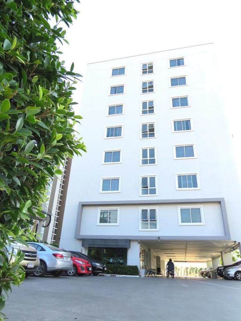 Siam Privi Hotel main