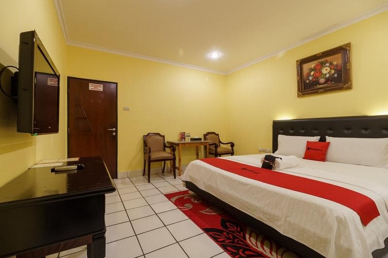 Reddoorz Plus Near Ancol 3