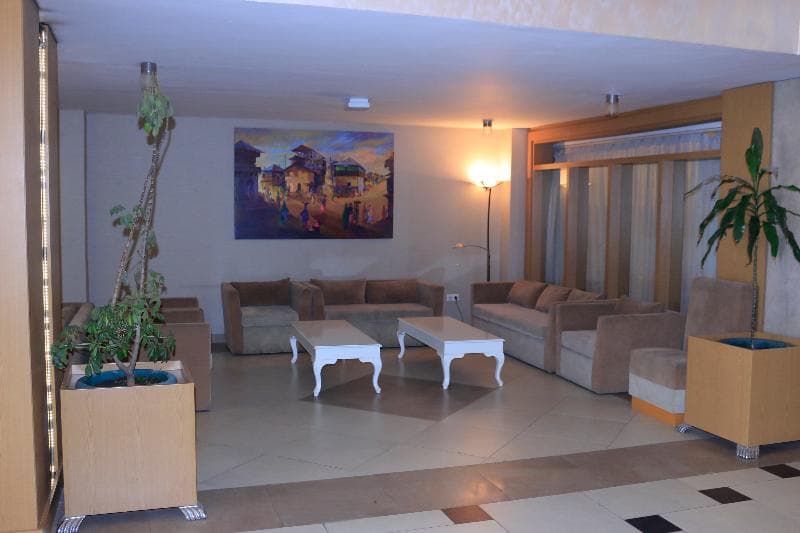 Momona Hotel photo 1