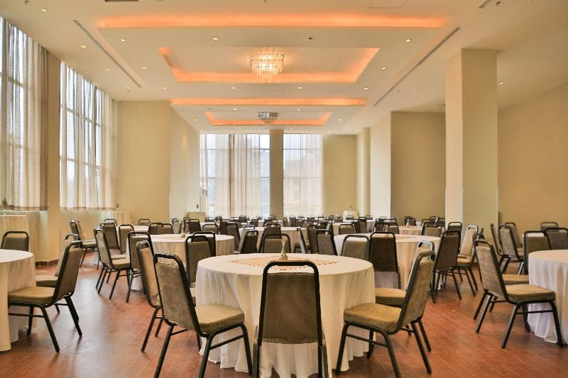 Magnolia Hotel And Conference Center 5