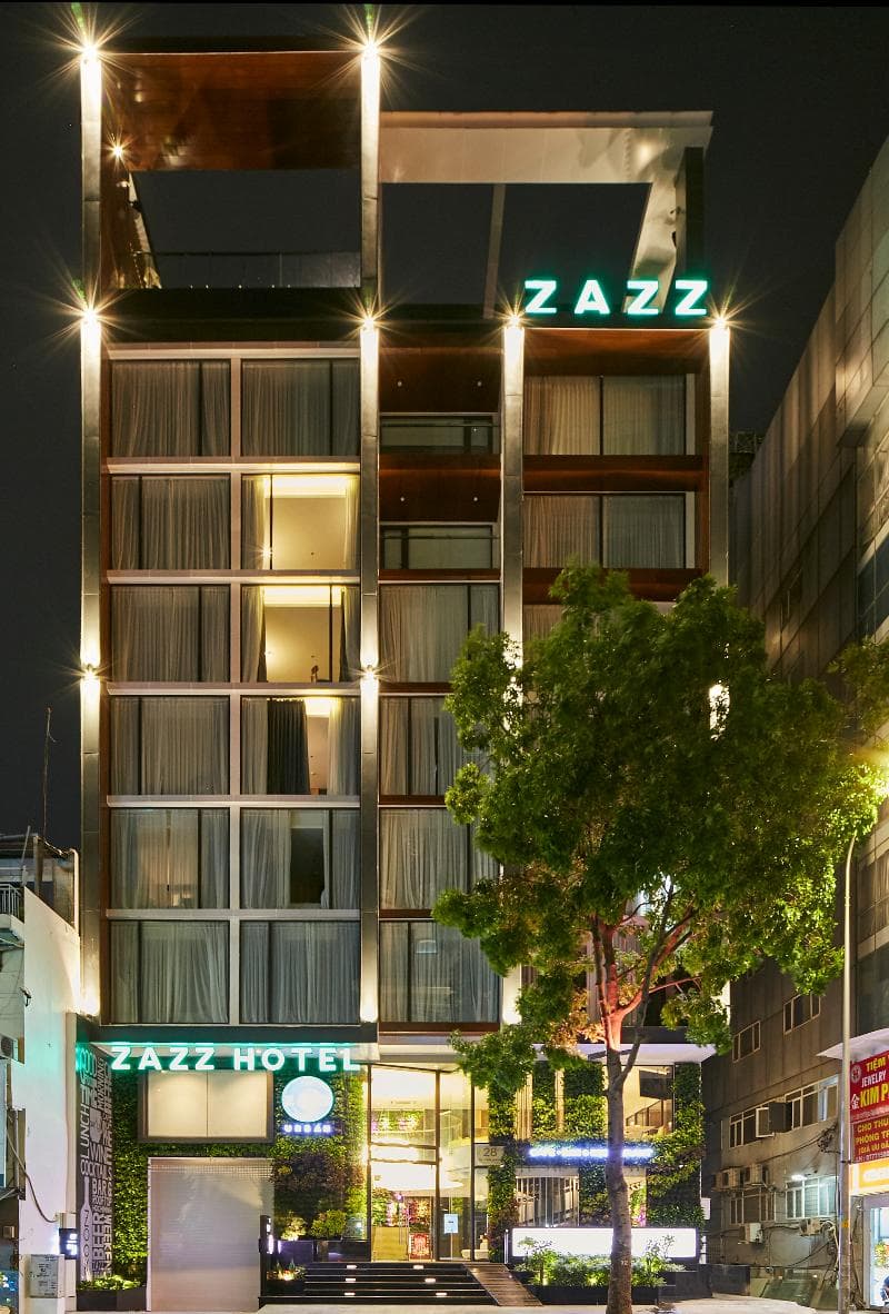 Zazz Urban Ho Chi Minh Hotel 2