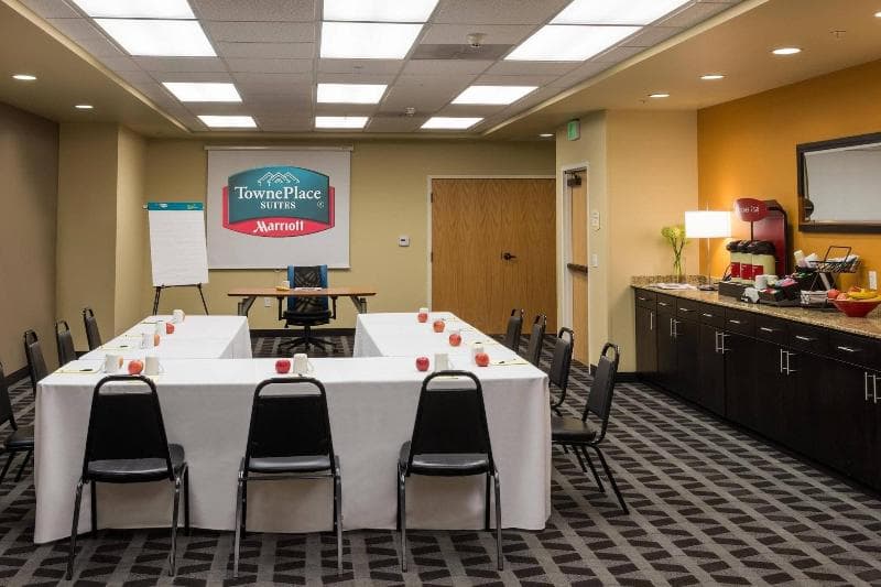 Towneplace Suites Bend Near Mt. Bachelor 1