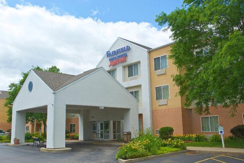 Fairfield Inn & Suites Beloit photo 1