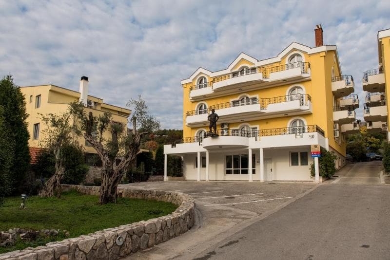Hotel Crnogorska Kuca 2