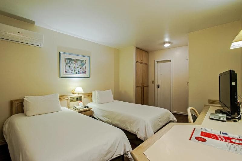 Trevi Hotel & Business 3