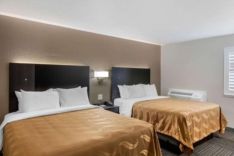 Quality Inn Kettleman City Near Hwy 41 5