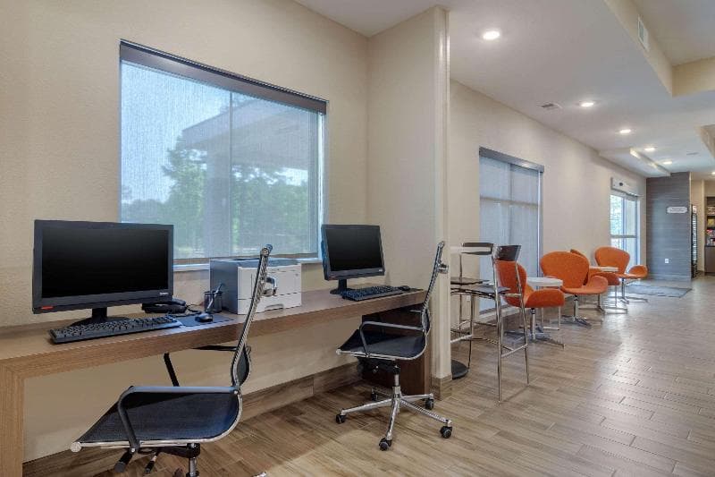 Mainstay Suites Newnan main