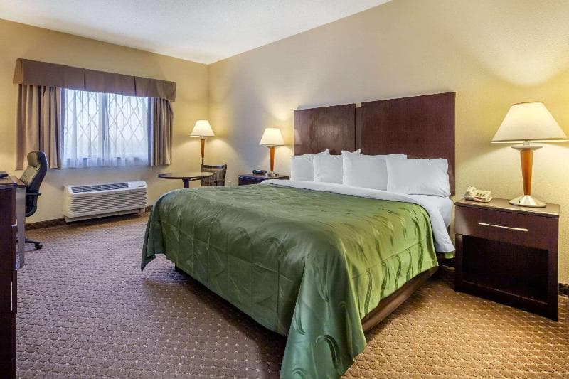 Smyrna Inn (Ex-Best Western) 4