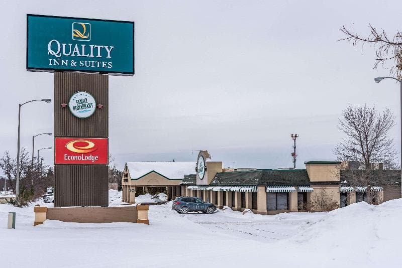 Quality Inn & Suites 2