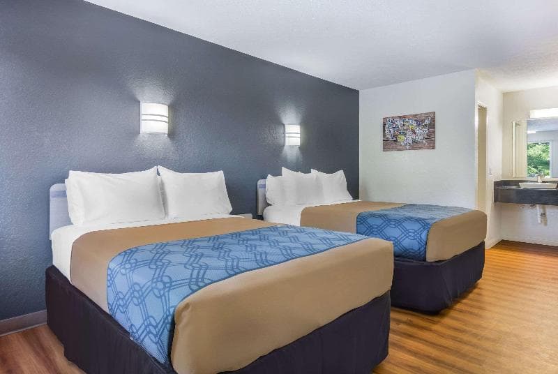 Quality Inn & Suites 3