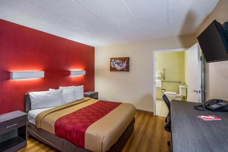Days Inn By Wyndham Charleston Wv 2