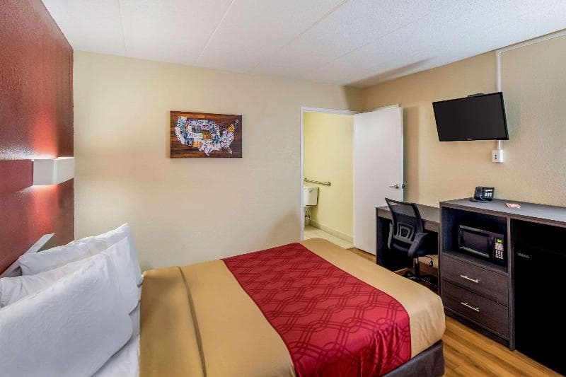 Days Inn By Wyndham Charleston Wv 5