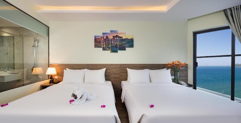 Xavia Hotel 4
