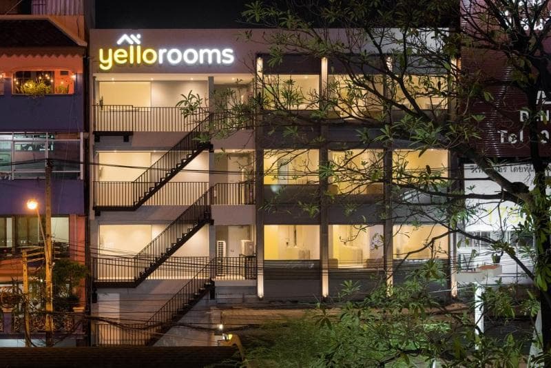Yello Rooms Victory Monument photo 1