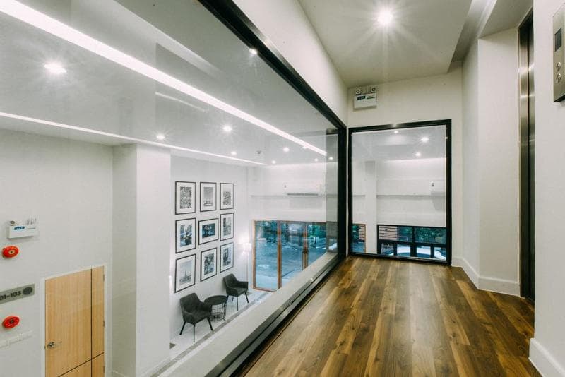 Metro Hotel 3