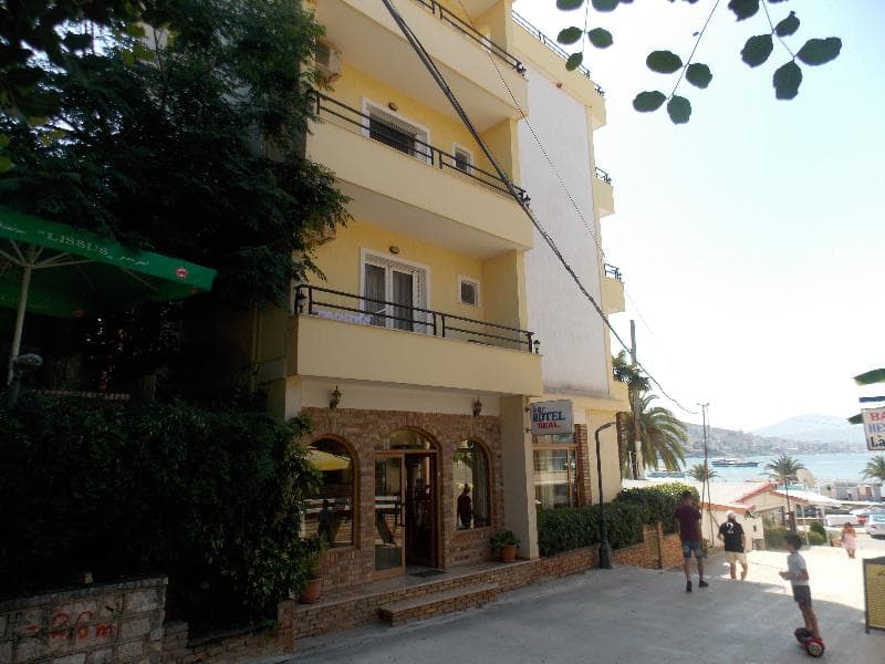 Hotel Real 5