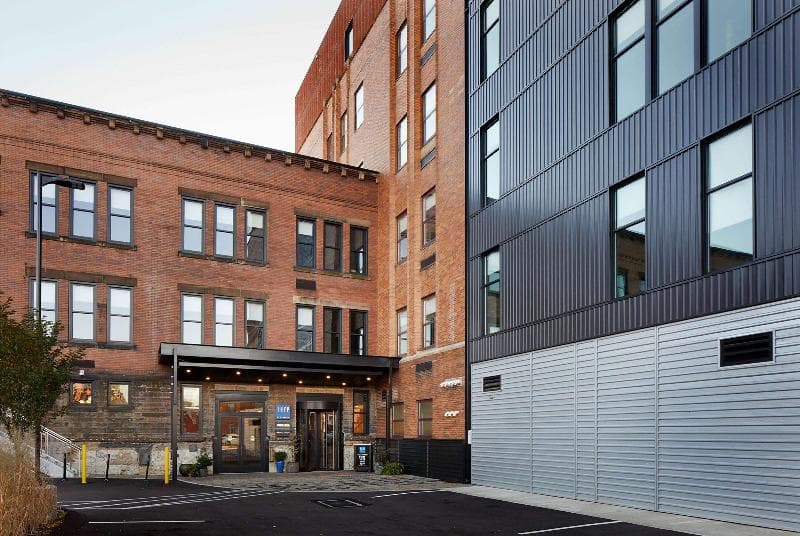 TRYP by Wyndham Pittsburgh/Lawrenceville photo 1