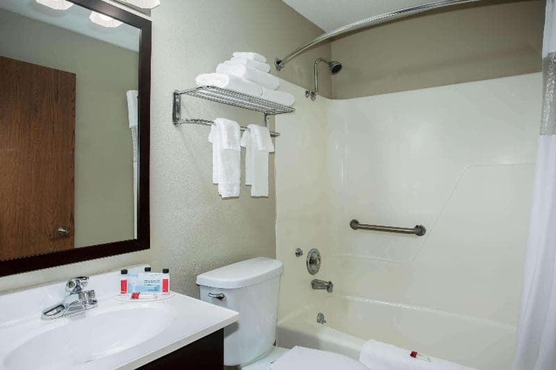 Travelodge By Wyndham Wahpeton 3