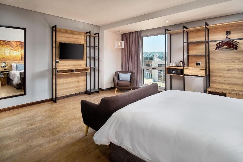 Protea Hotel By Marriott Pretoria Loftus Park 5