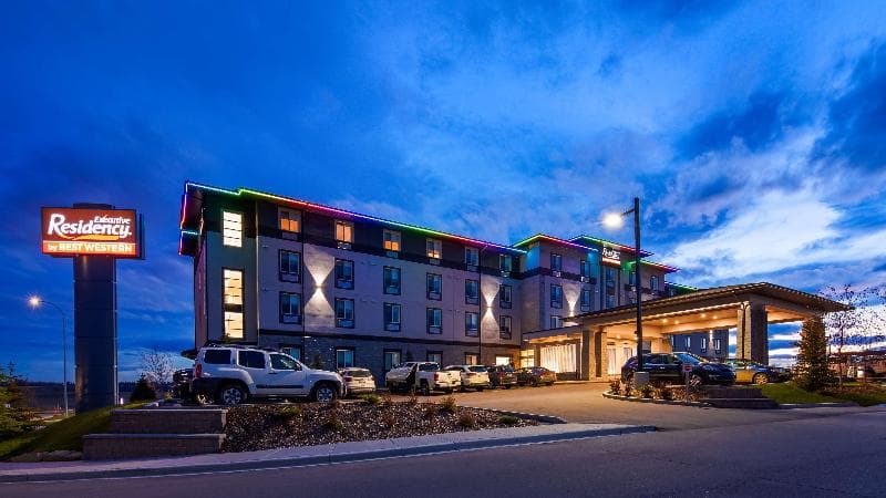 Executive Residency by Best Western Calgary City View North 2