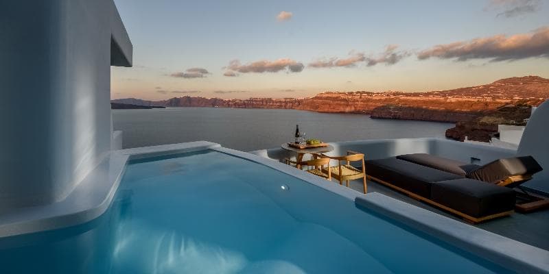 Avatar Suites Santorini main
