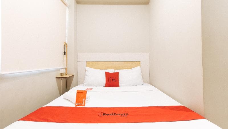 Reddoorz Plus Near Osmena Highway 2 (Adults Only) photo 1