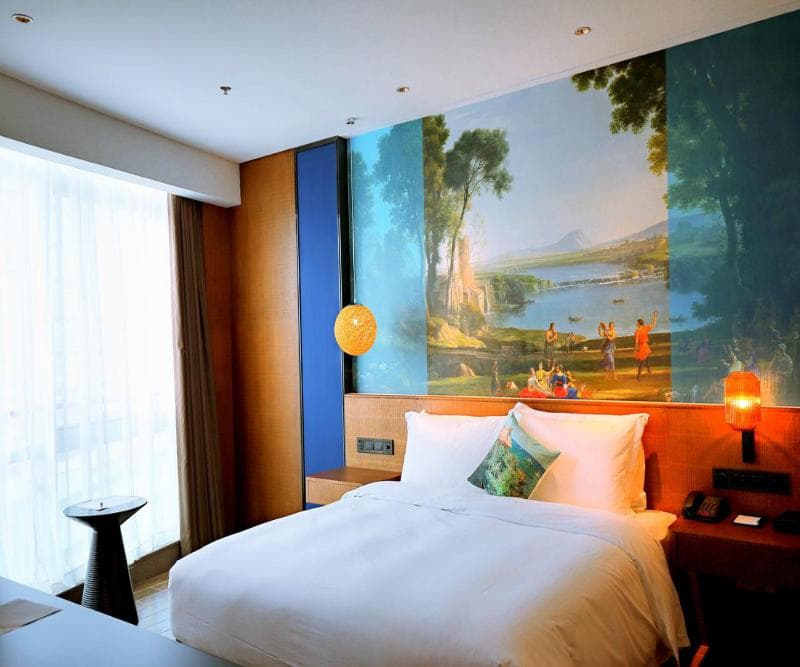 Hisilk Artwork Center Fliport Coso Hotel 3