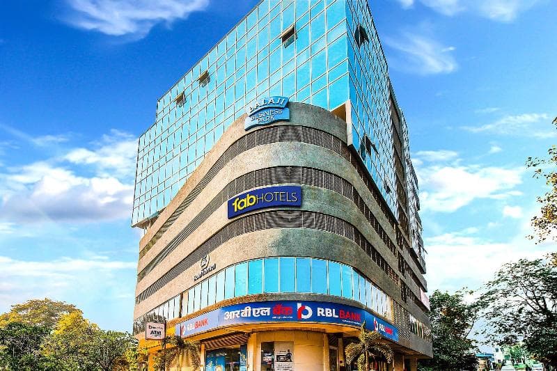 Fabhotel Admiral, Marol 3