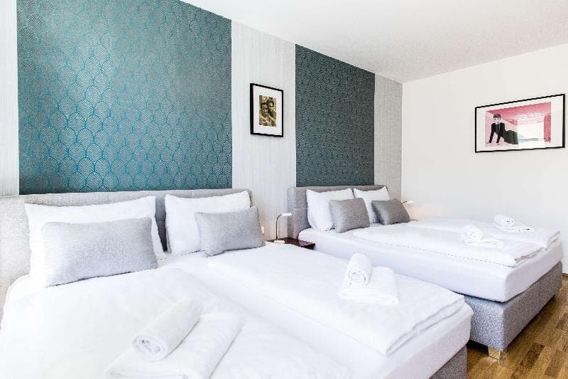 Best Western Plus Celebrity Suites photo 1