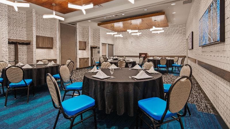 Best Western Premier Winnipeg East photo 1