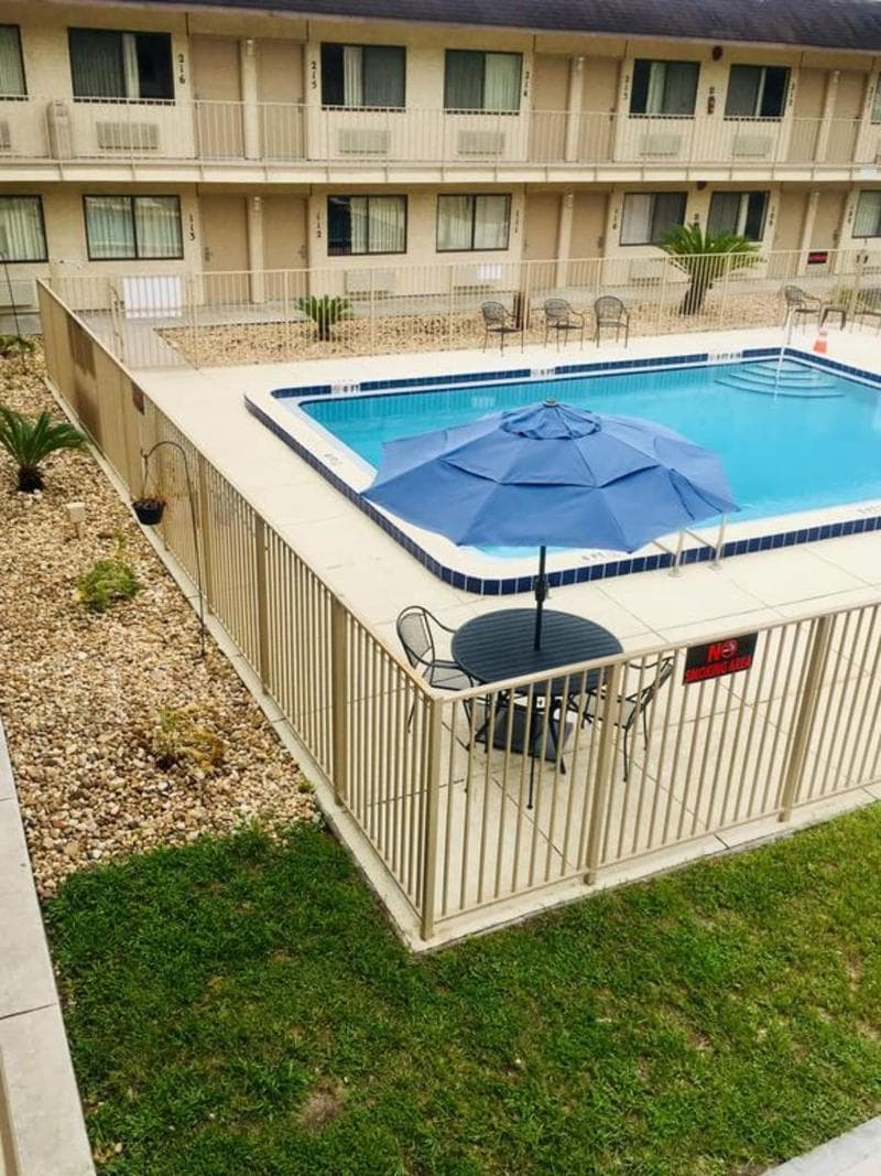 Americas Best Value Inn Lake City photo 1