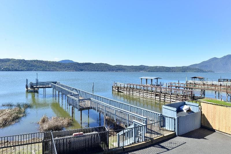 Americas Best Value Inn & Suites Clearlake Wine Country 5