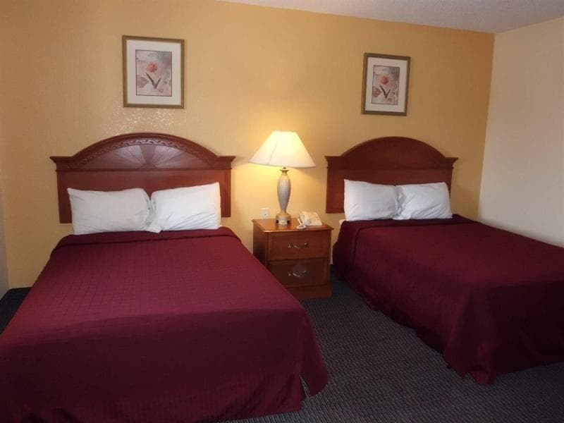 Americas Best Value Inn Savannah 2