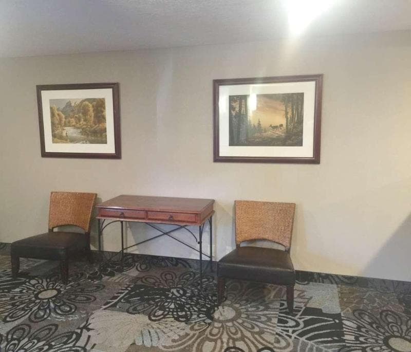 Americas Best Value Inn & Suites Boise 5