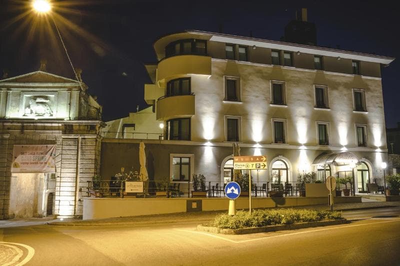 Rivalta Lifestyle Hotel 3