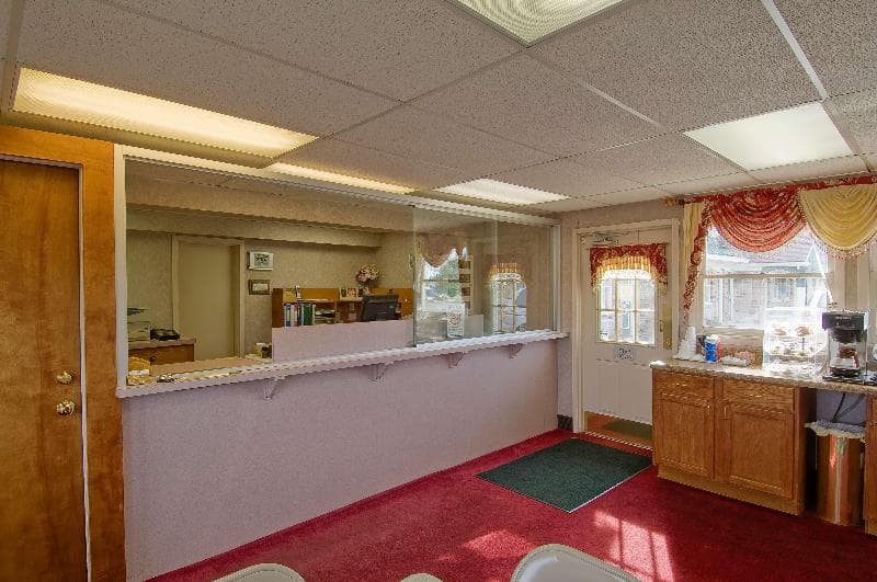 Americas Best Value Inn Marion main