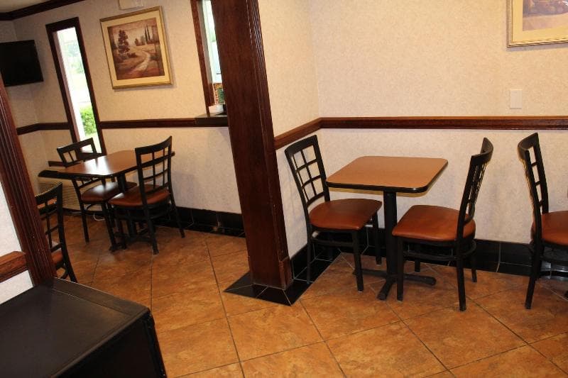 Americas Best Value Inn Conyers 2