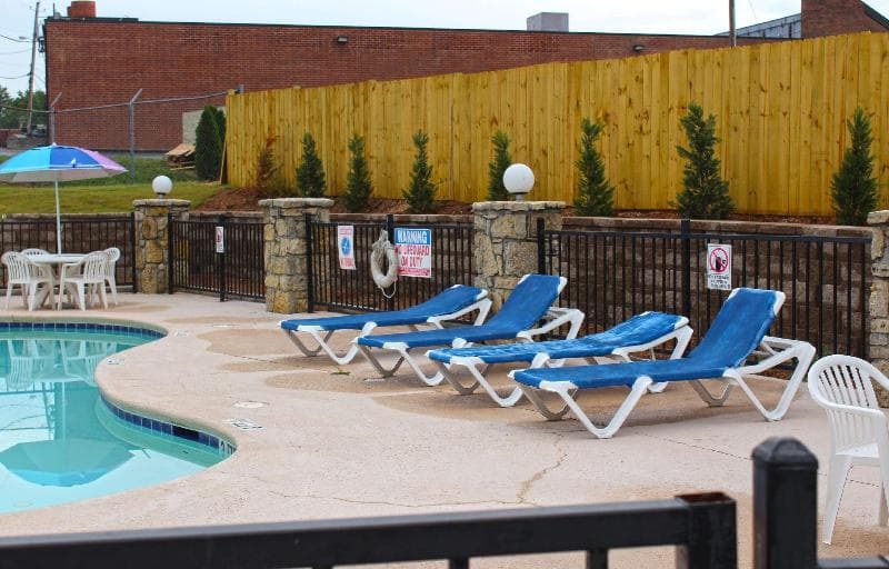 Americas Best Value Inn Conyers 5