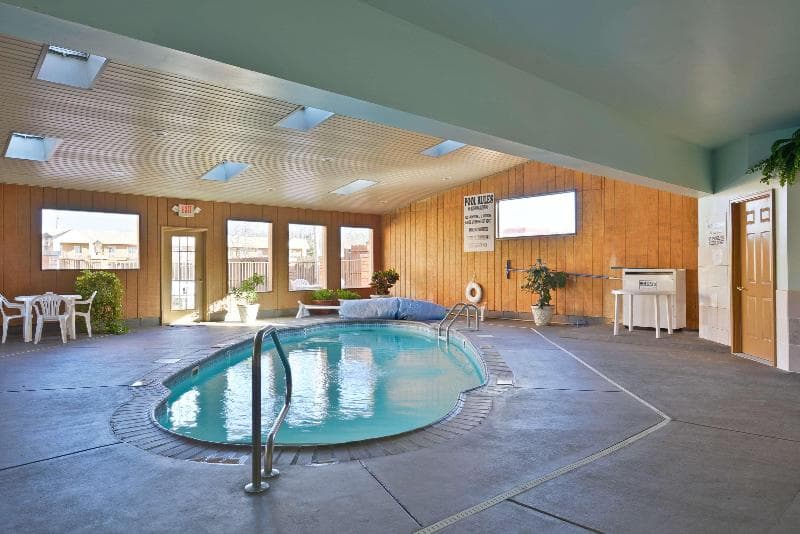 Americas Best Value Inn Marion 2
