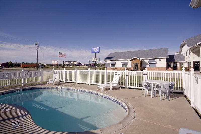 Americas Best Value Inn And Suites Nevada 2