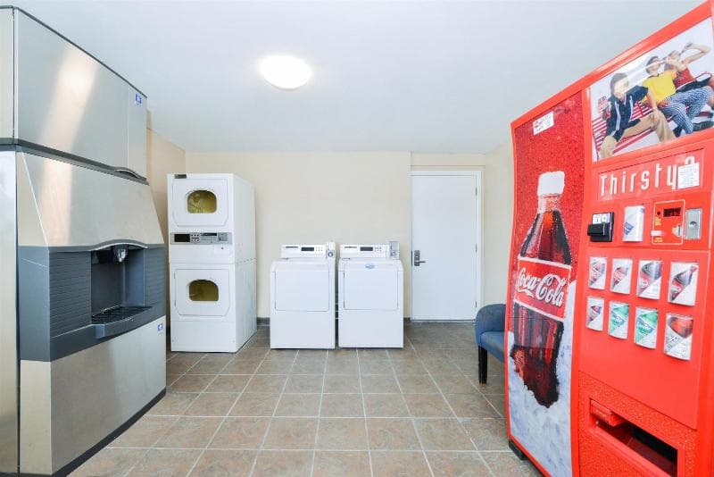 Americas Best Value Inn Lebanon Mo photo 1
