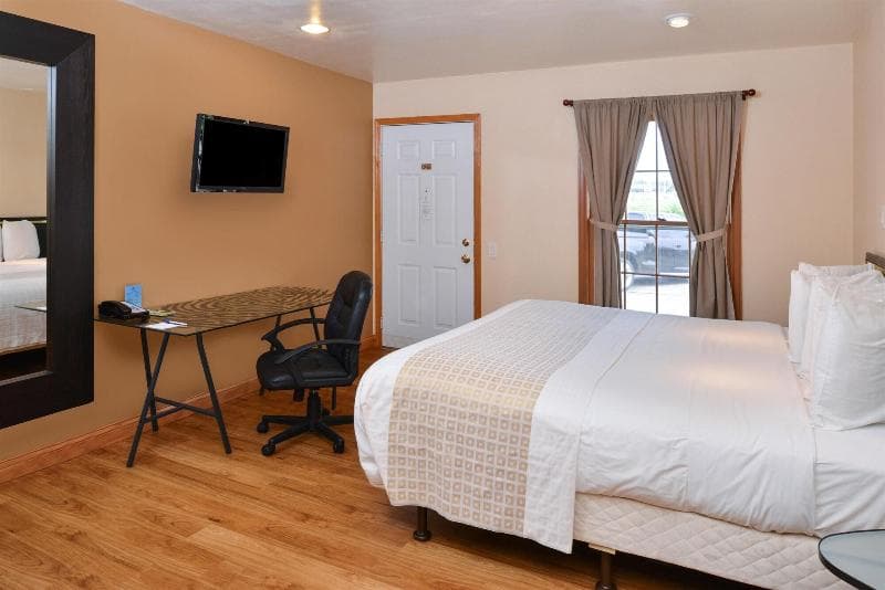 Americas Best Value Inn - Mayflower 3