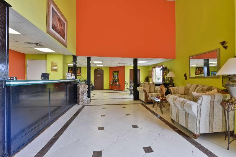 Americas Best Value Inn & Suites Haltom City Ft. Worth 5