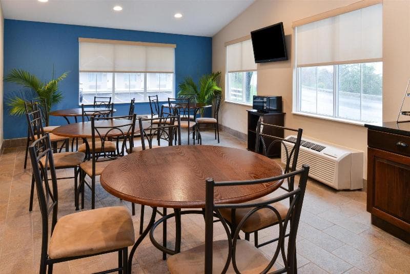 Americas Best Value Inn St. Clairsville Wheeling 2