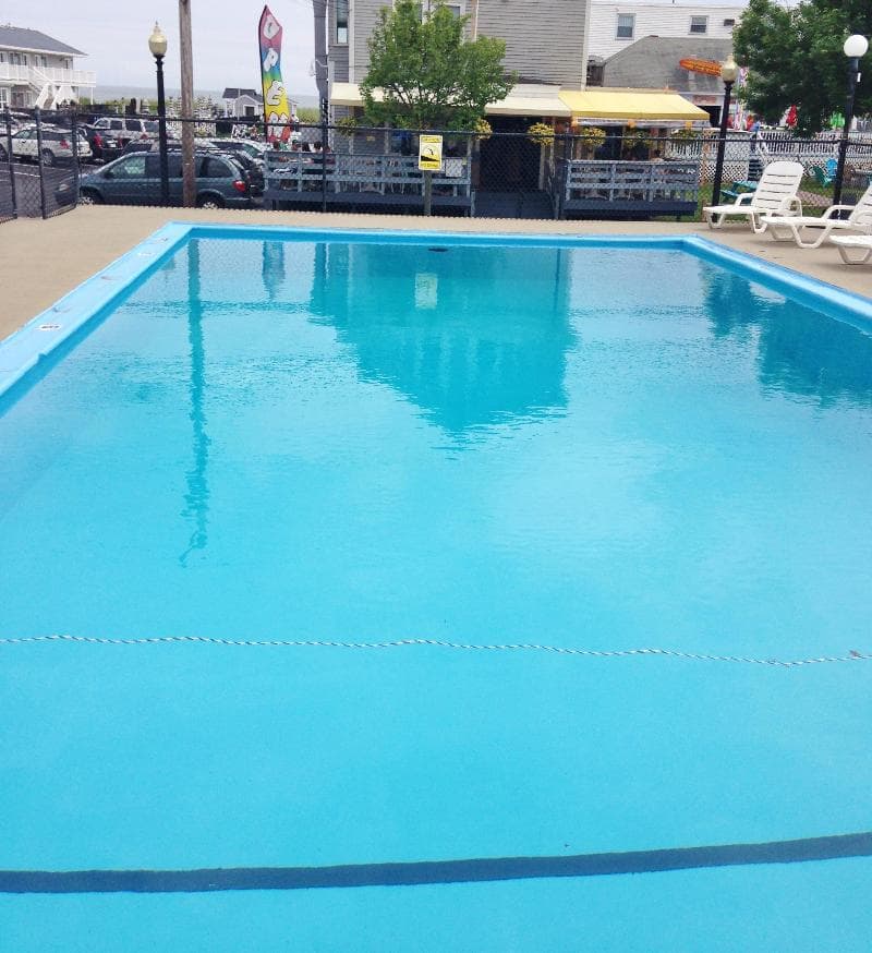 Americas Best Value Inn 4