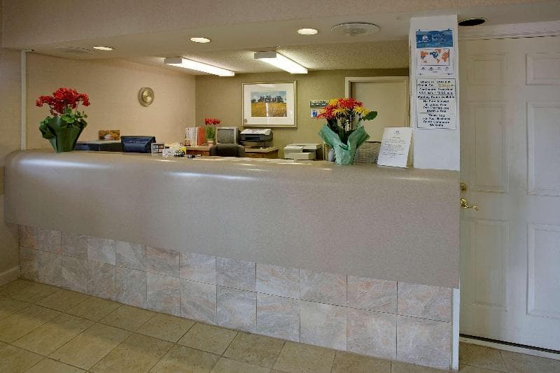Americas Best Value Inn & Suites Murfreesboro 2