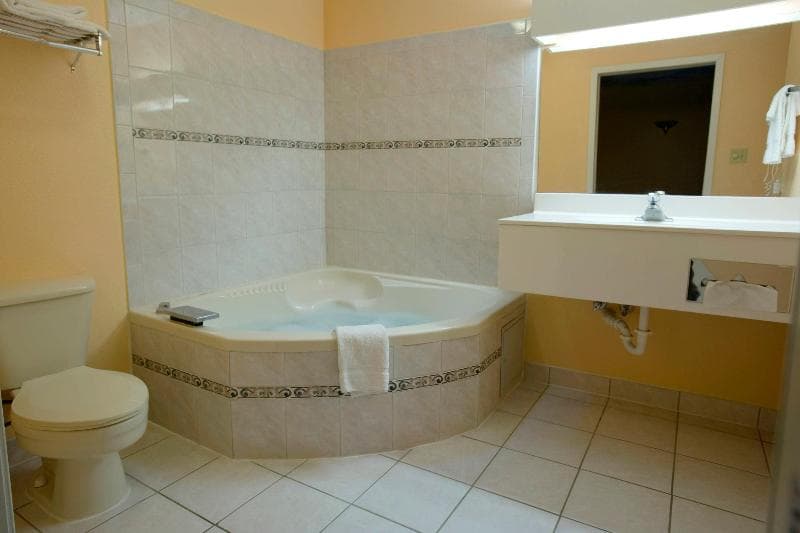 Americas Best Value Inn-San Antonio/Lackland Afb 4
